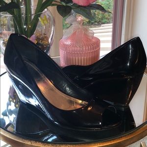 SALE 🍾 Franco Sarto black patent leather wedges